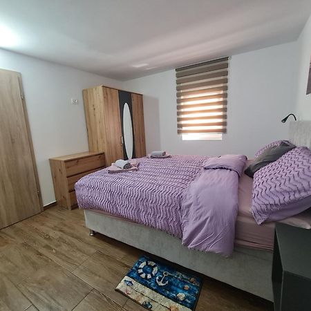 Apartmani Jadro Vir Exterior foto